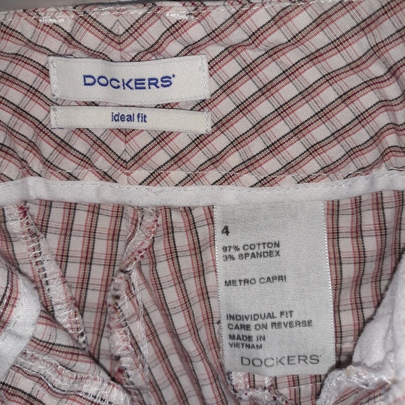 Dockers Capris - Picture 3 of 6